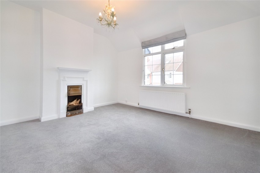 Images for Walton On The Hill, Tadworth
