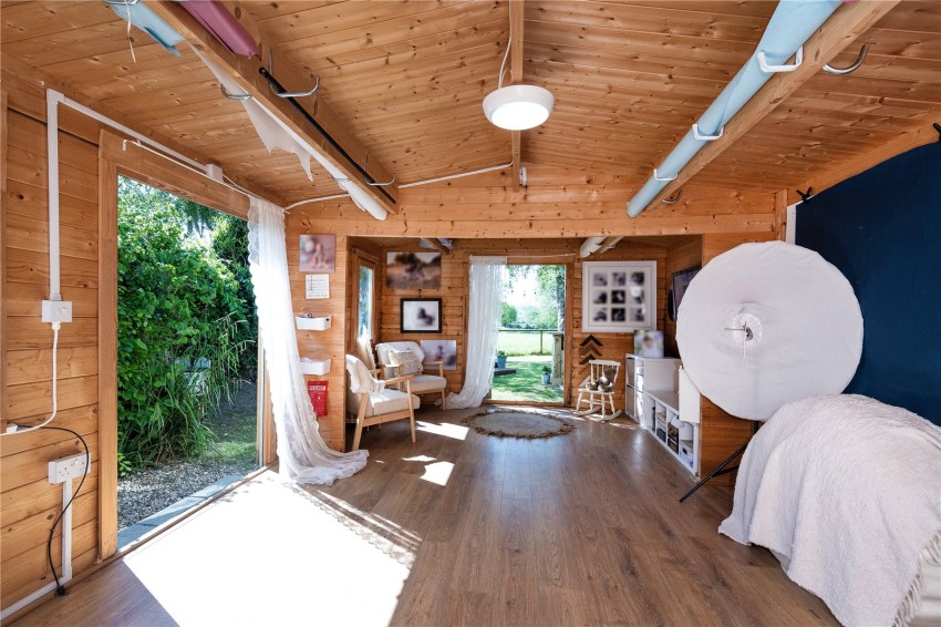 Images for Lingfield Road, Edenbridge, Kent