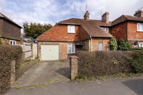 View Full Details for Castlefields, 1 Castlefields, Hartfield