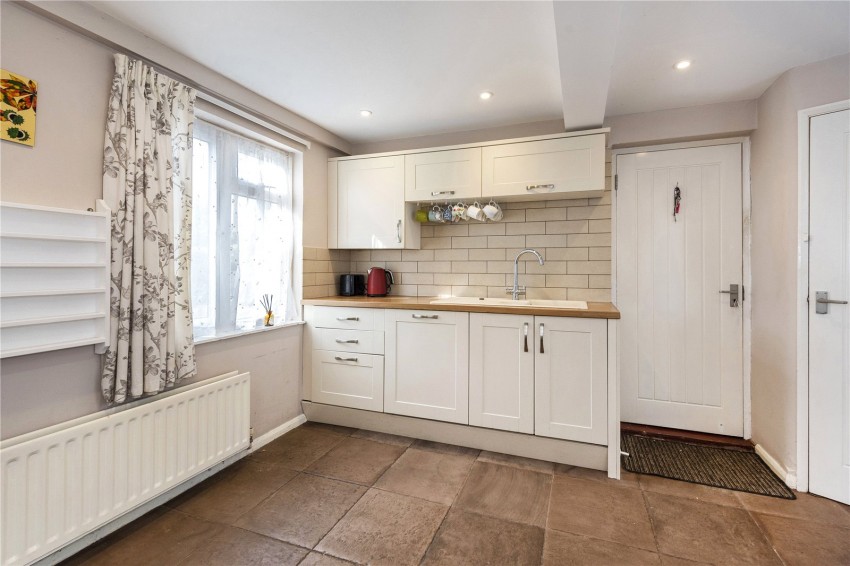 Images for Castlefields, 1 Castlefields, Hartfield