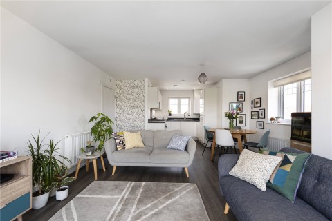 View Full Details for Surtees Drive, 10 Surtees Drive, Edenbridge, Kent