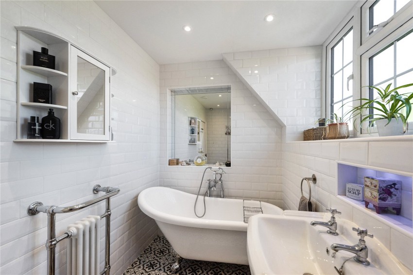 Images for Force Green Lane, Westerham, Kent