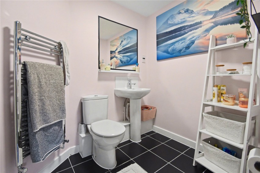 Images for High Street, 67a High Street, Edenbridge, Kent